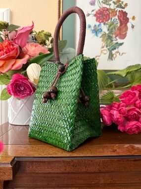 Green Woven Handbag with Brown Handle